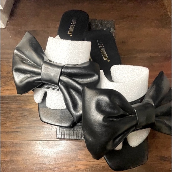 CAPE ROBBIN JOIA SLIPPER WITH BOW Style:JUJU.  COLOR black.  Size women’s 8. - Picture 2 of 6